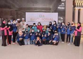 Bhayangkari Dan Polwan Polres Lotim Gelar Bakti Sosial