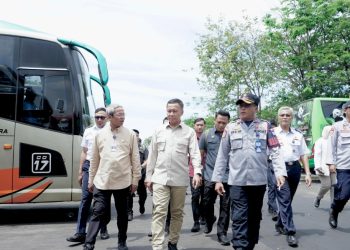 Direktur Jenderal Perhubungan Darat Kementerian Perhubungan, Aan Suhanan, melakukan kunjungan kerja di Jawa Timur