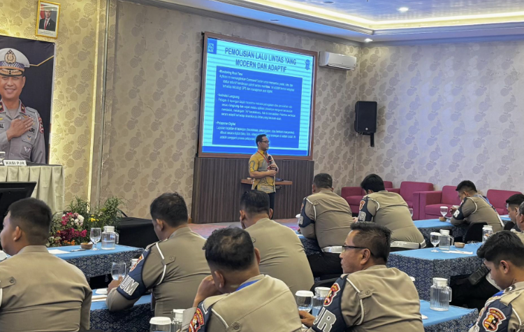 pelatihan profesionalisme petugas pengawalan kendaraan listrik