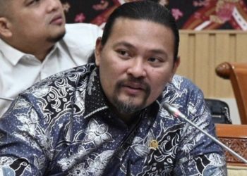 Komisi III DPR RI Martin Tumbelaka