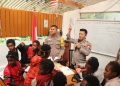 Semarak HUT Bhayangkara ke-80, Polsek Tembagapura dan Satgas Damai Cartenz Bagikan Sembako dan Perkuat Kepercayaan Masyarakat Lewat Kegiatan Humanis