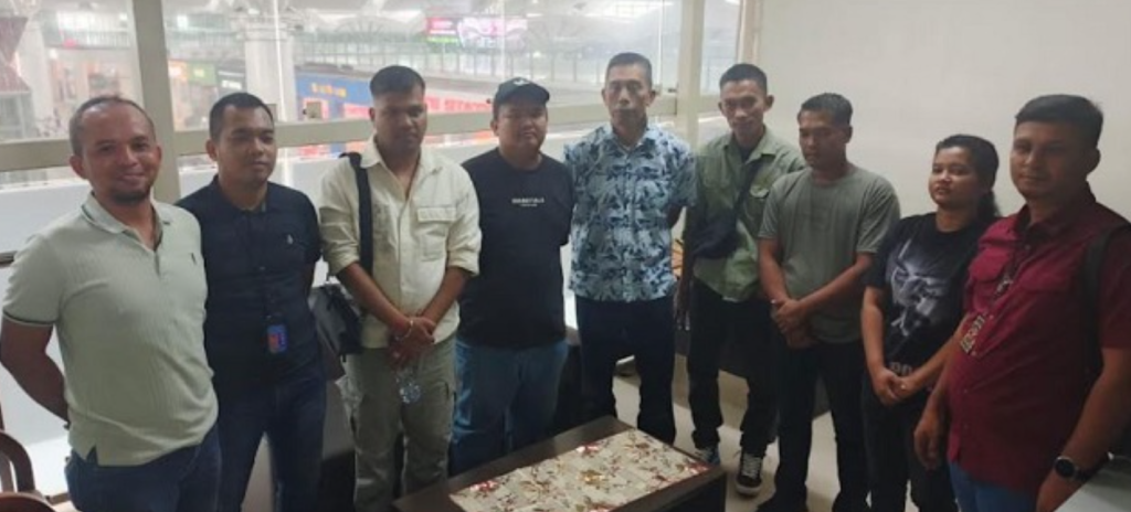 Nyaris naik pesawat, calon korban TPPO diselamatkan polisi di Bandara Kualanamu setelah laporan keluarga ditindaklanjuti. #ReserseBekerja